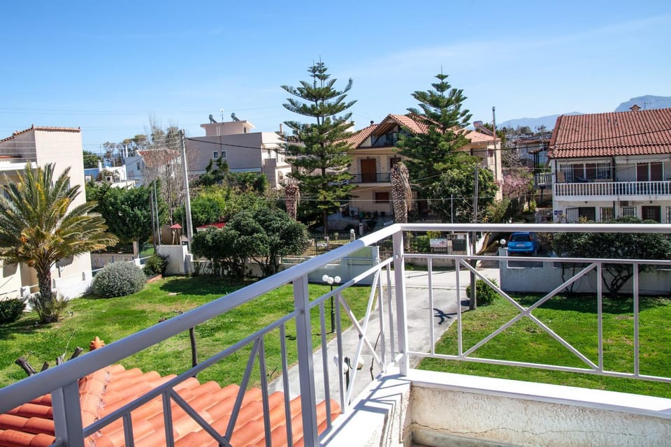 Balcony/Terrace, Garden view