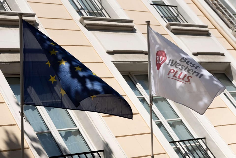 Property building, On site