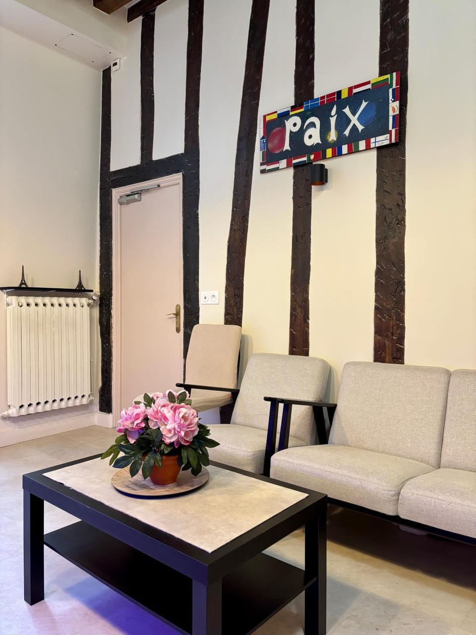 Hôtel Des Fontaines Hotel in Paris