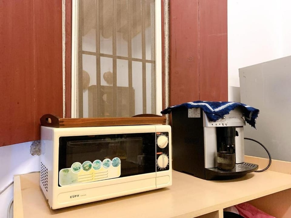 Coffee/tea facilities, Kitchen or kitchenette