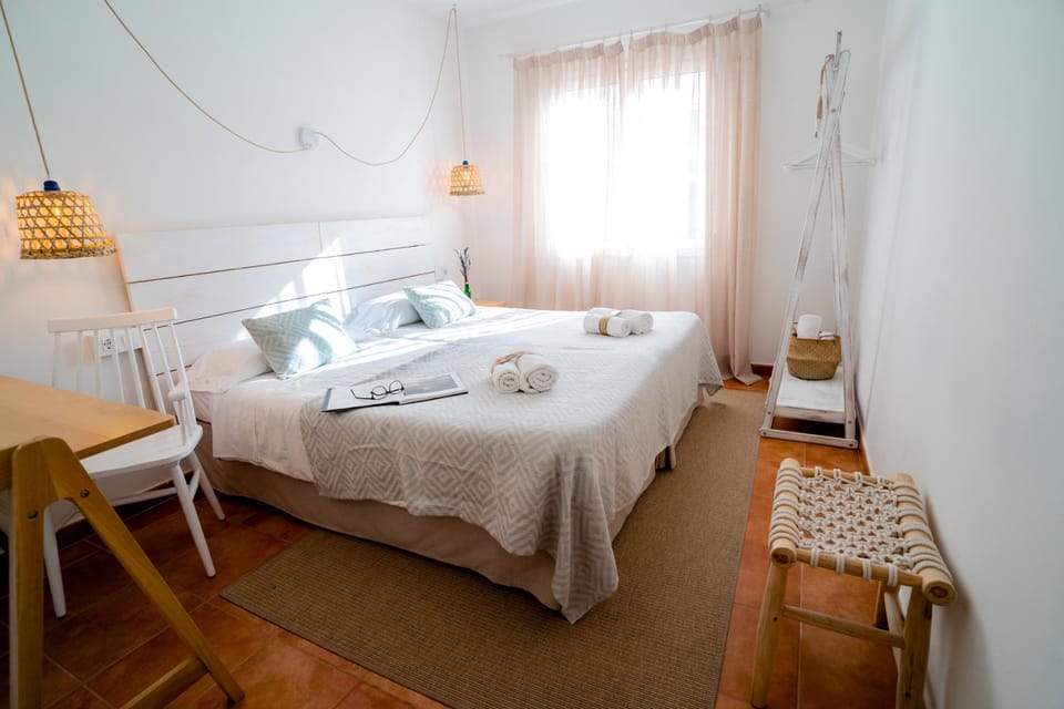 Hostal Sa Posada Set Cales Hostel in Ciutadella de Menorca