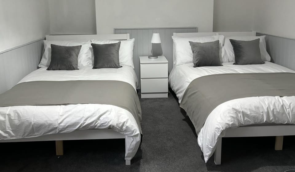 Admiral Blake Guesthouse Bed and Breakfast in Bridgwater