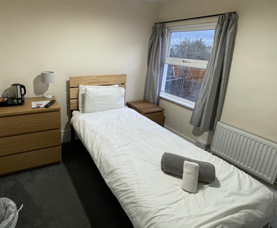 Admiral Blake Guesthouse Bed and Breakfast in Bridgwater