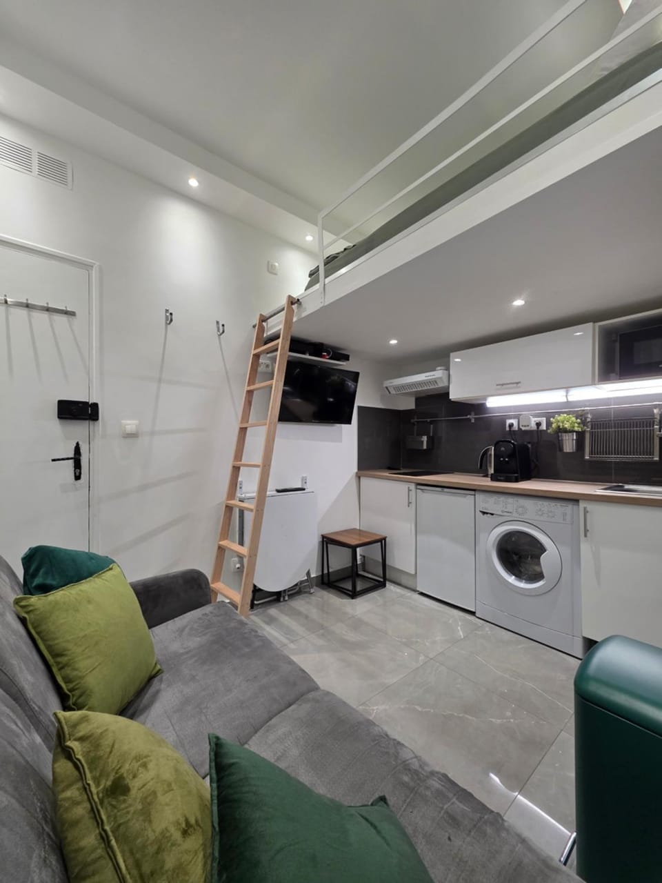 Studio cosy avec mezzanine Apartment in Paris
