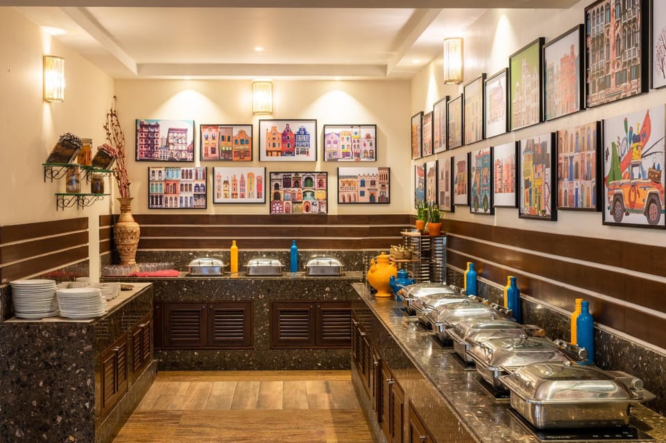Restaurant/places to eat, Food, Buffet breakfast