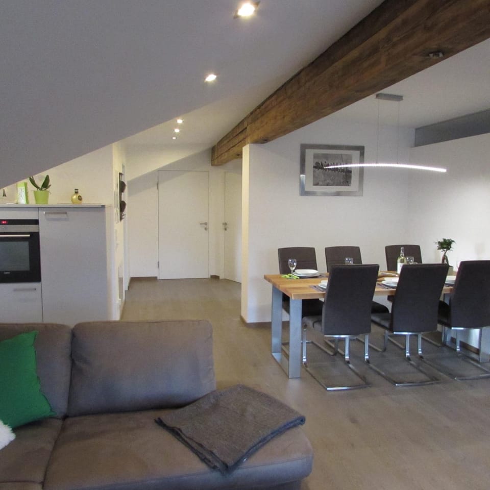 Kitchen or kitchenette, Living room, Dining area