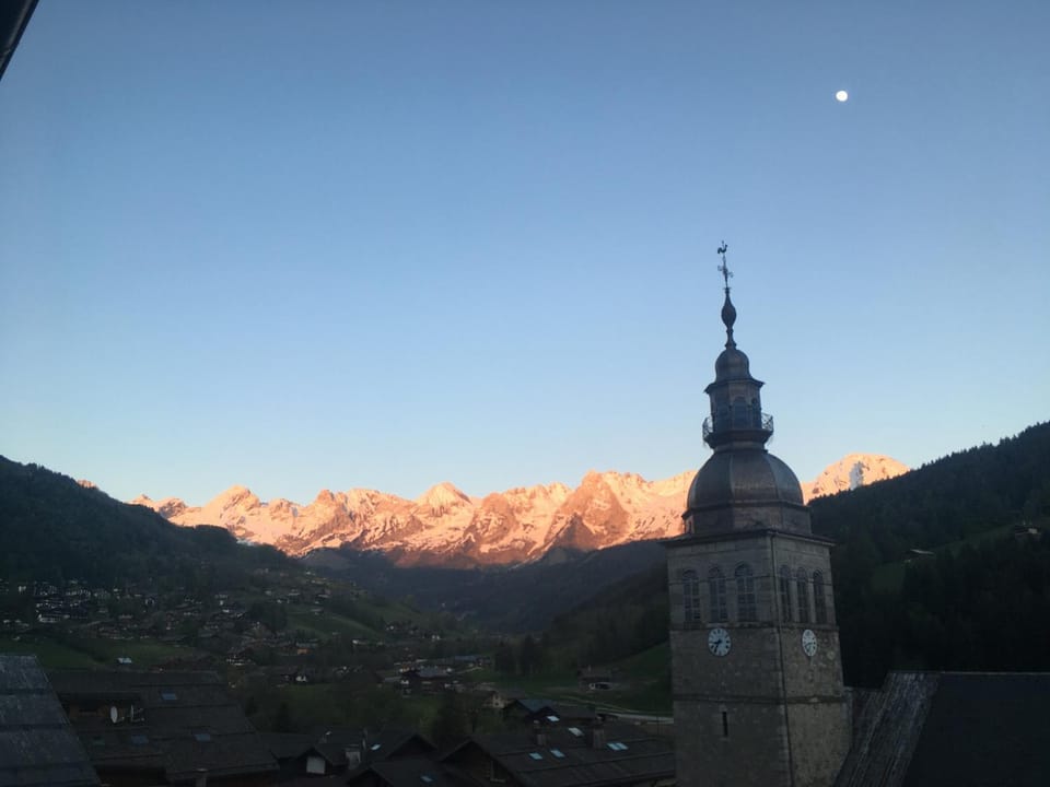 Summer, Balcony/Terrace, Mountain view, Sunset