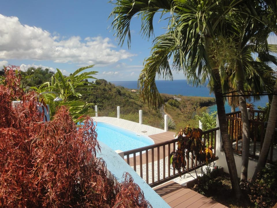 Gîtes Alamanda House in Bouillante
