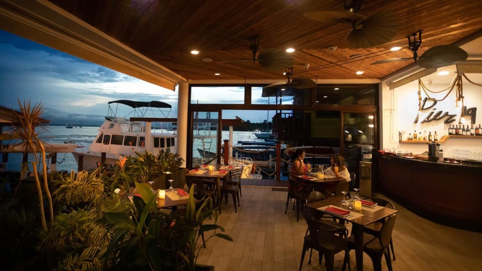 Restaurant/places to eat, Sea view