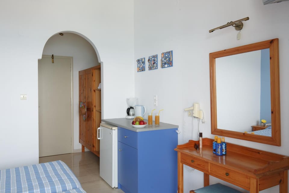 Kitchen or kitchenette, Photo of the whole room