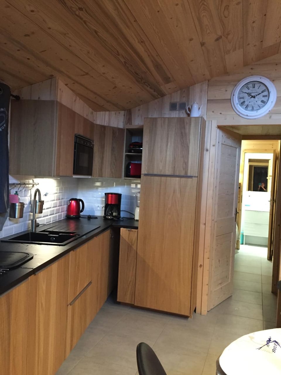 Coffee/tea facilities, Kitchen or kitchenette