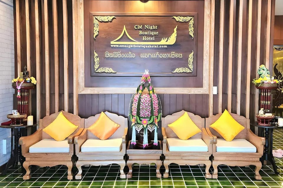 Lobby or reception, Seating area
