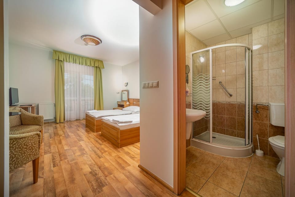 Shower, Bathroom, Photo of the whole room