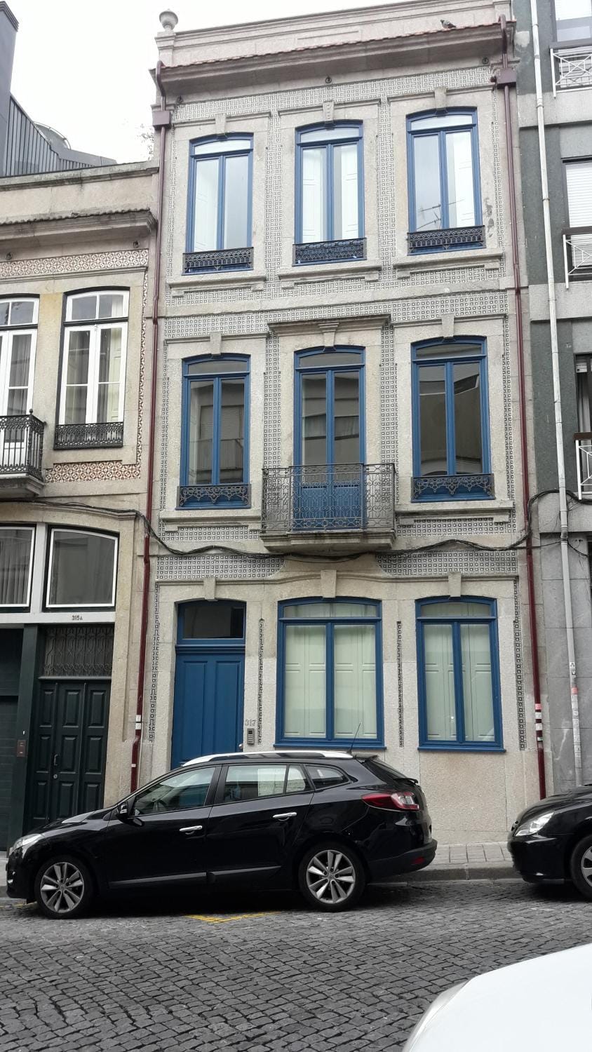 Property building, Facade/entrance