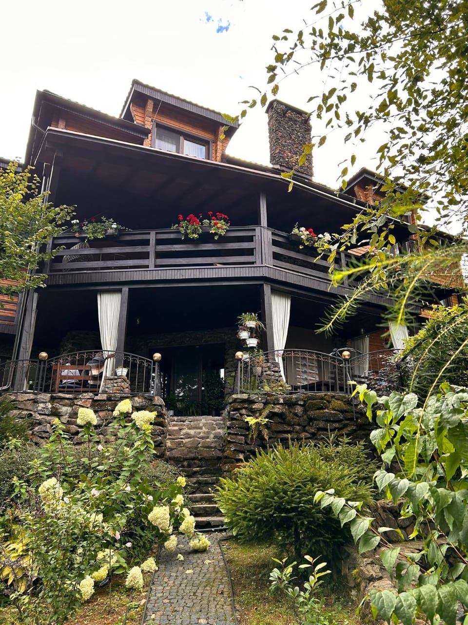 Bird Valley Hotel in Hungary