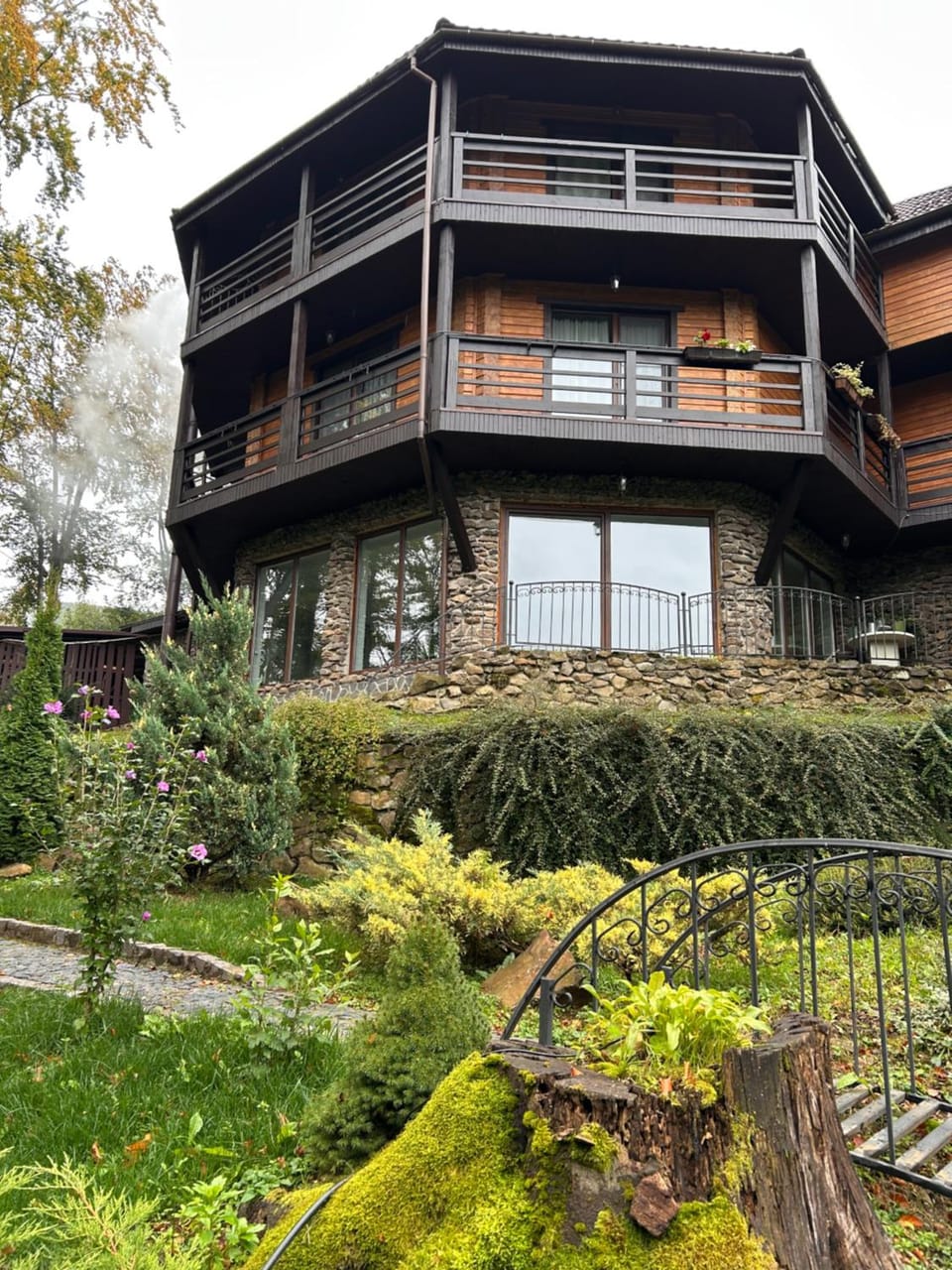 Bird Valley Hotel in Hungary