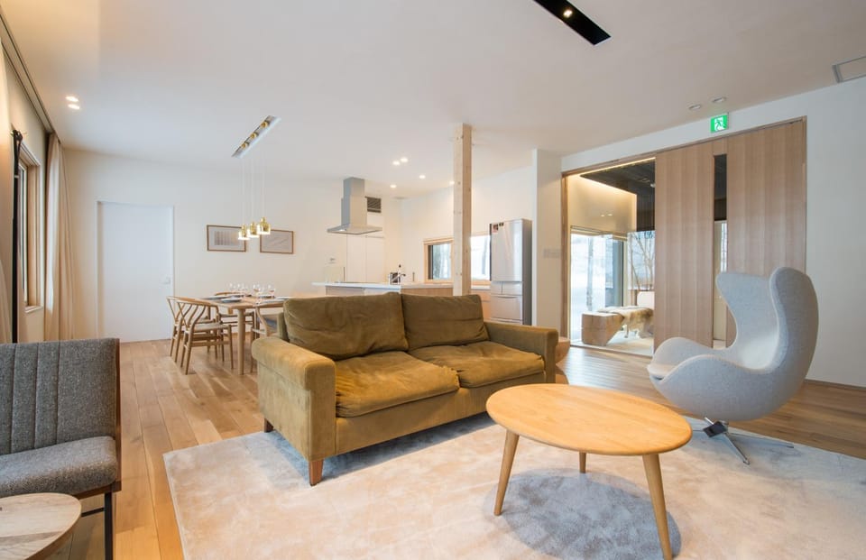 Kitchen or kitchenette, Living room, Dining area