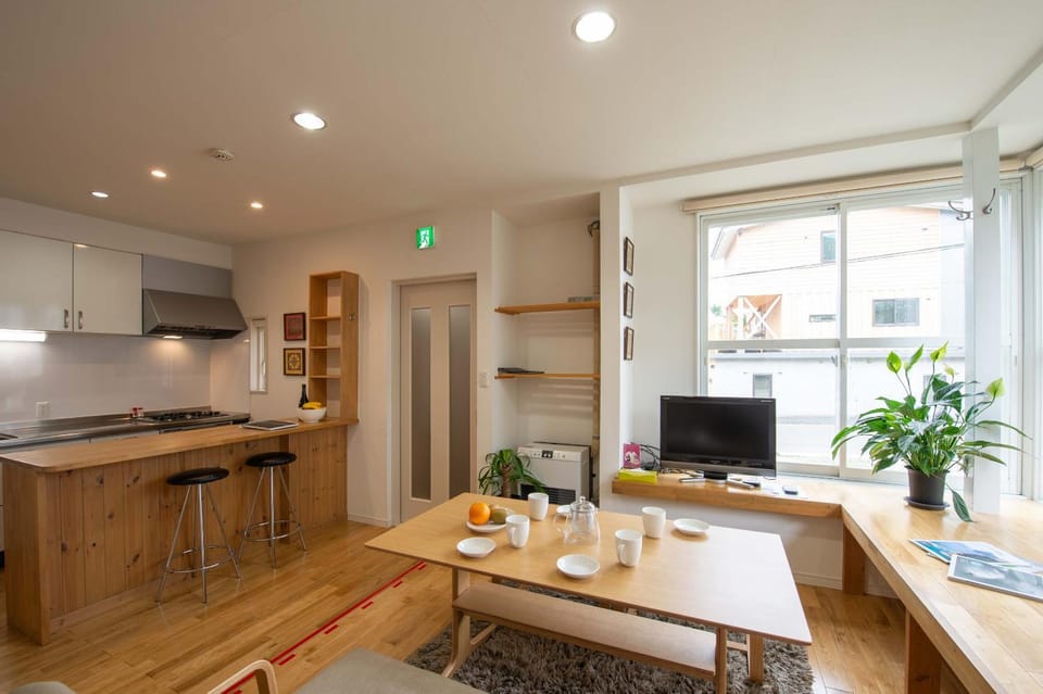 Kitchen or kitchenette, Living room, Dining area