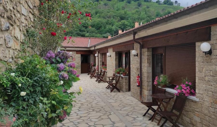 Hotel Arenas de Cabrales- apartamentos Hotel in Cantabria