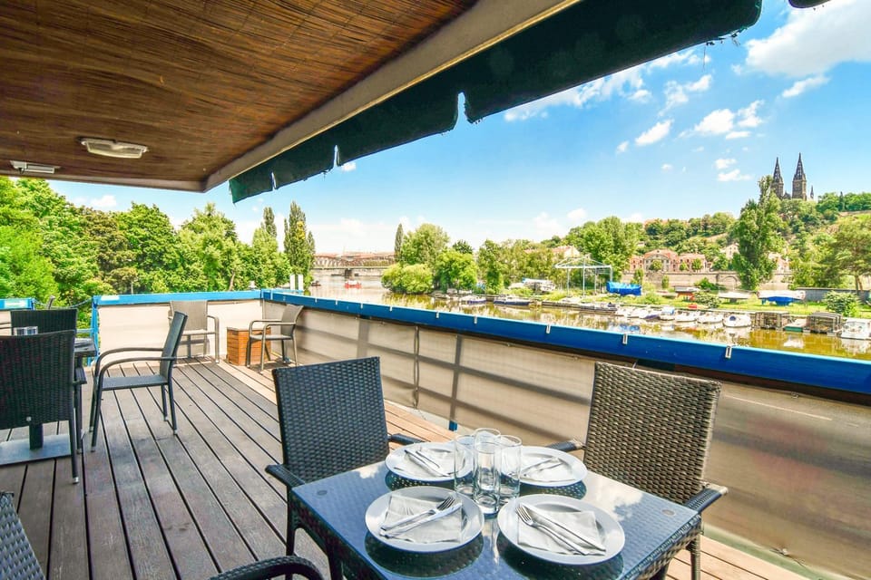 Balcony/Terrace, Balcony/Terrace