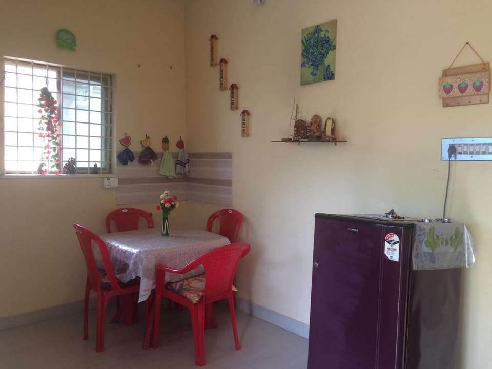 Red House Yoga Center Vacation rental in Mysuru