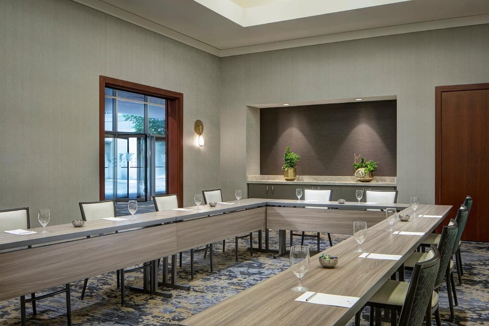 Meeting/conference room
