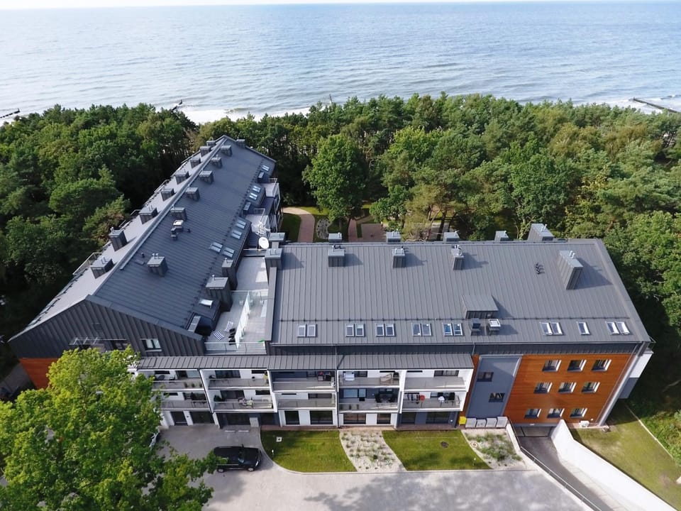 Property building, Bird's eye view