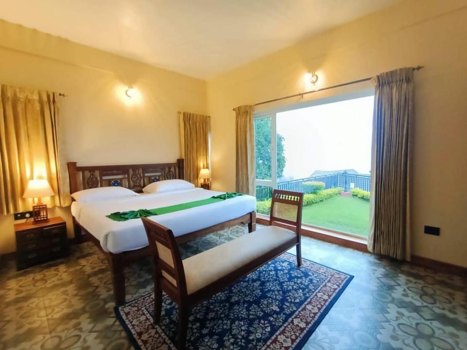 Bed, Photo of the whole room