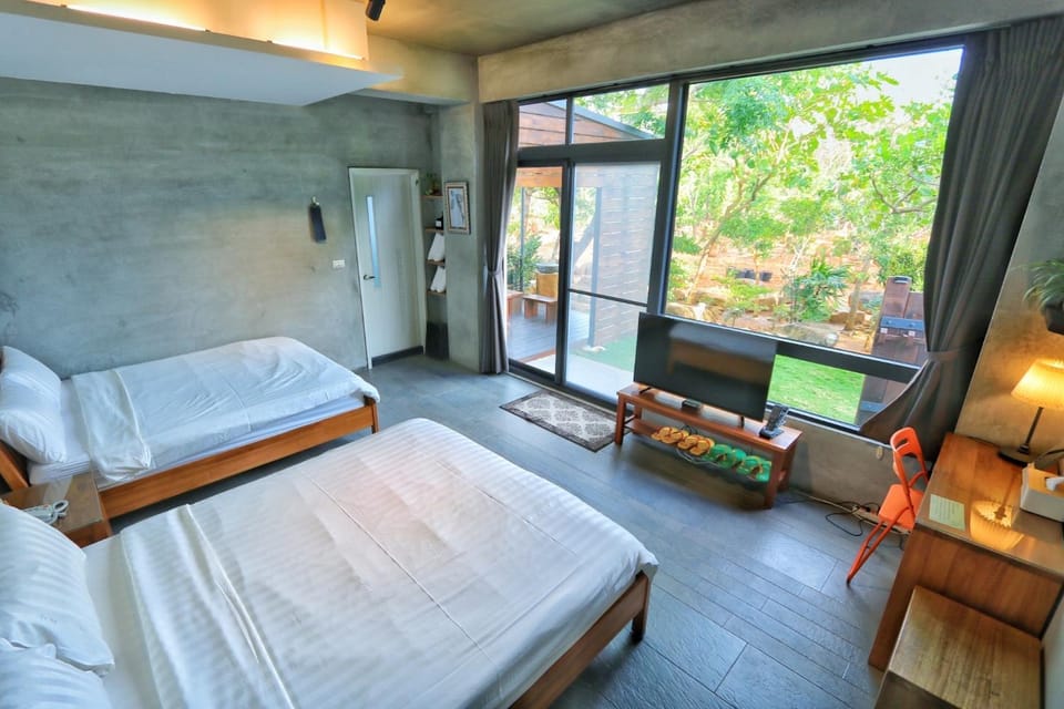 Photo of the whole room