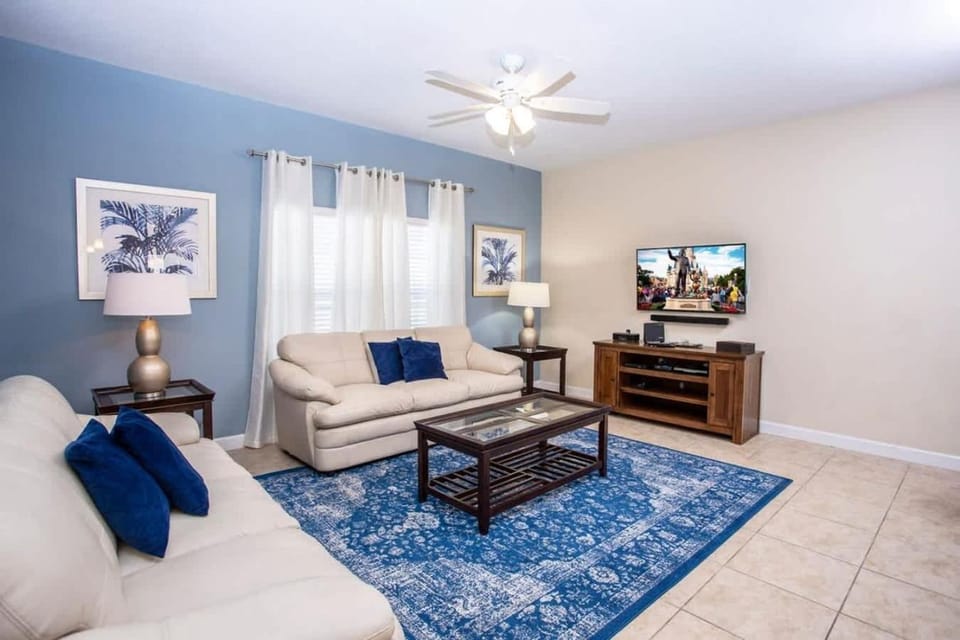 Five Bedrooms Home with Pool 4851 House in Kissimmee