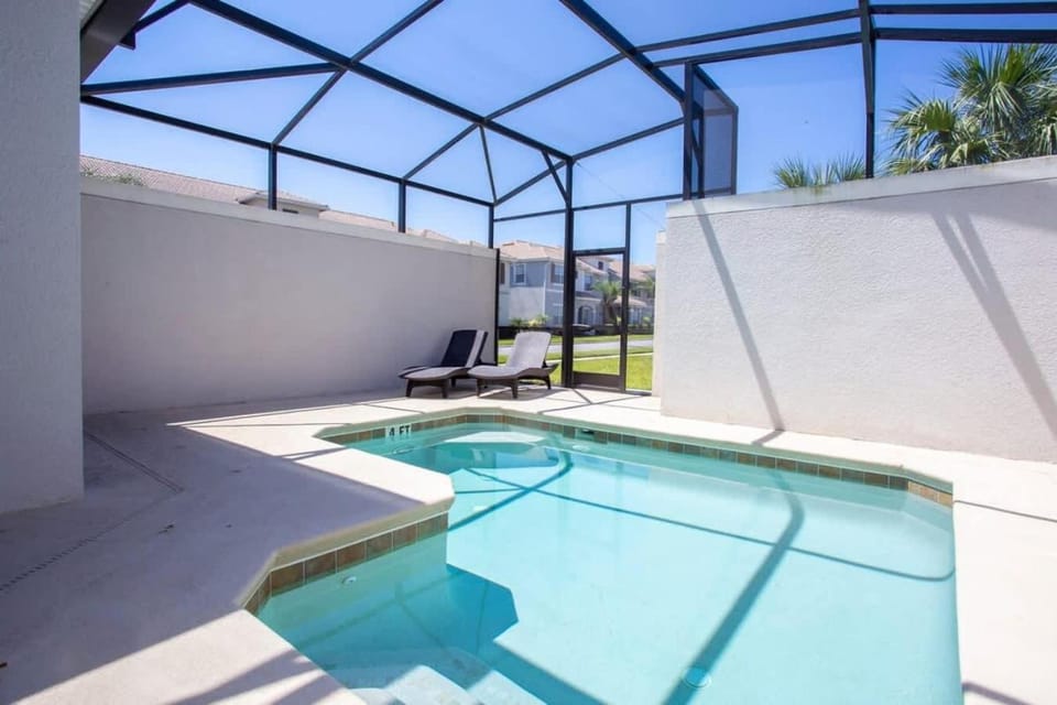Five Bedrooms Home with Pool 4851 House in Kissimmee