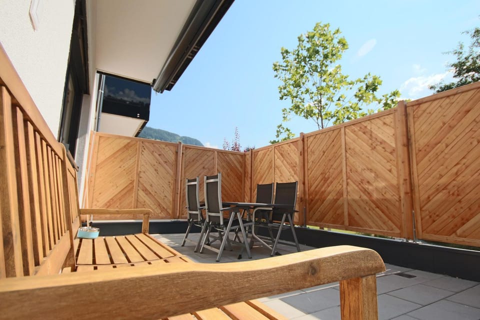 Day, View (from property/room), Balcony/Terrace, Seating area