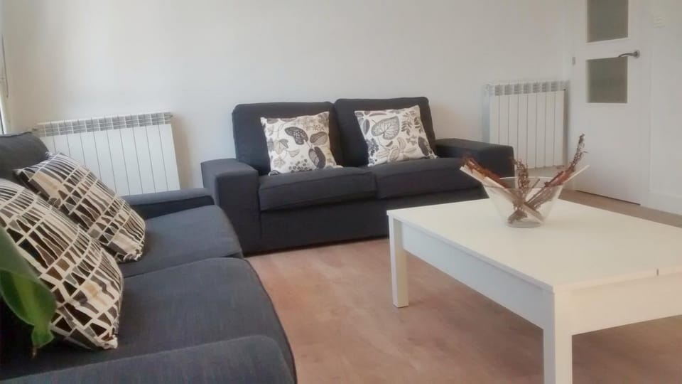 Communal lounge/ TV room, Lounge or bar