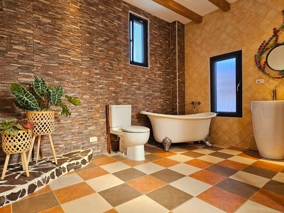 Toilet, Bathroom, Bath