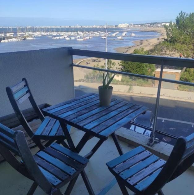 Le Studio Galliéni, face mer, vous accueille en été comme en hiver! Apartment in Pornichet