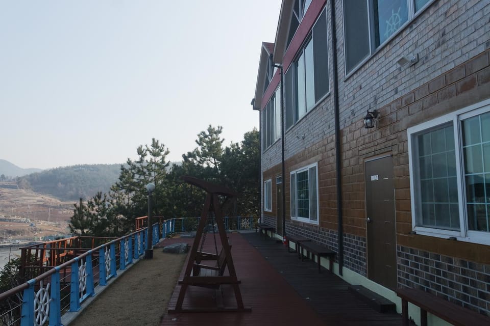 Property building, Balcony/Terrace