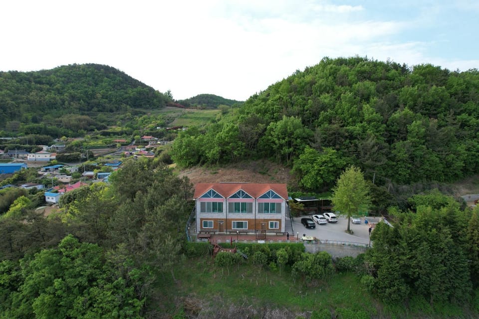 Property building, Off site, Neighbourhood, Bird's eye view