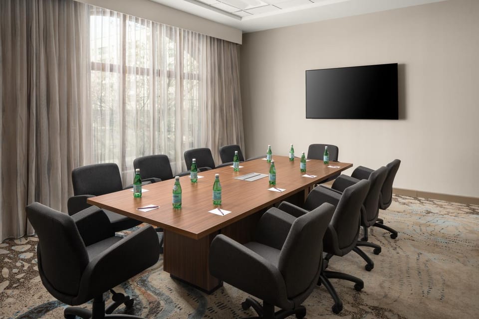 Meeting/conference room