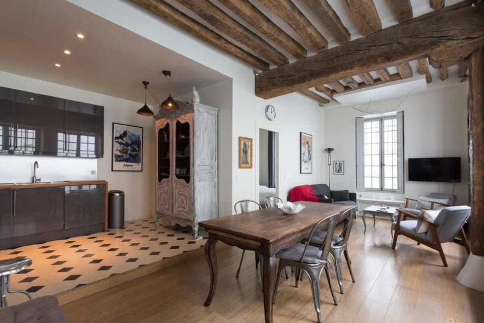Charming Appartment in Le Marais Apartment in Paris