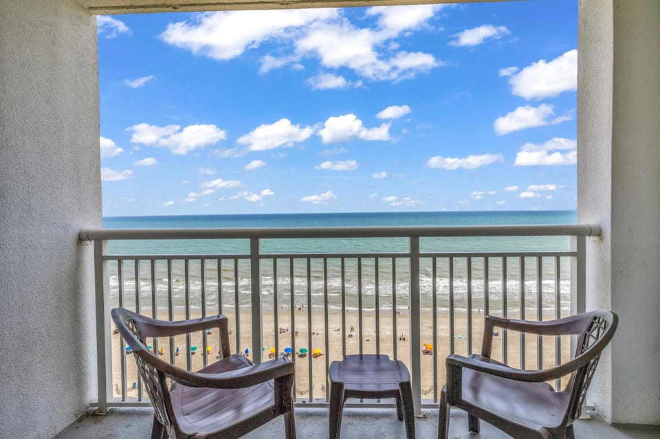 View (from property/room), Balcony/Terrace