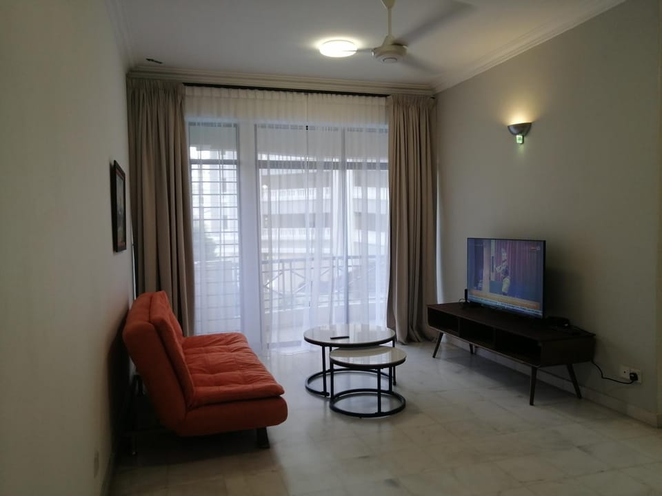 City Tropical Home I Apartment in George Town