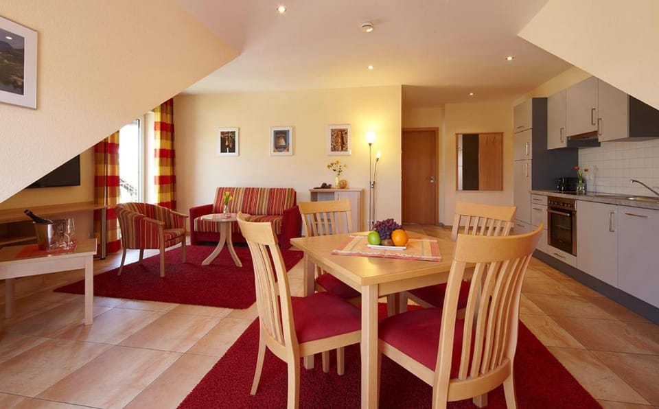 Kitchen or kitchenette, Living room, Dining area