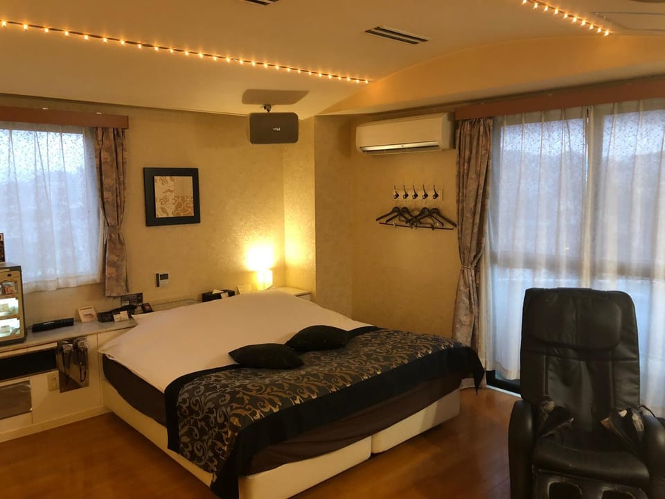 Restay Penthouse (Adult Only) Love hotel in Fukuoka Prefecture