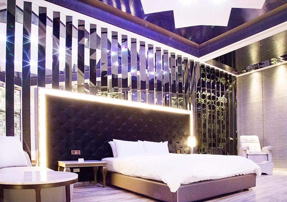 Royal Group Motel Feng Shan Branch Motel in Kaohsiung