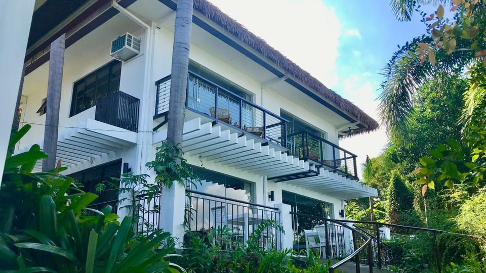 Property building, Garden, View (from property/room), Balcony/Terrace, Garden view