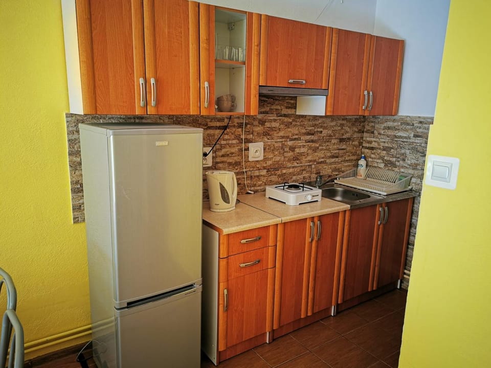 Pokoje nad strumykiem w Polanczyku tel 13- 469 -2257 Farm Stay in Slovakia