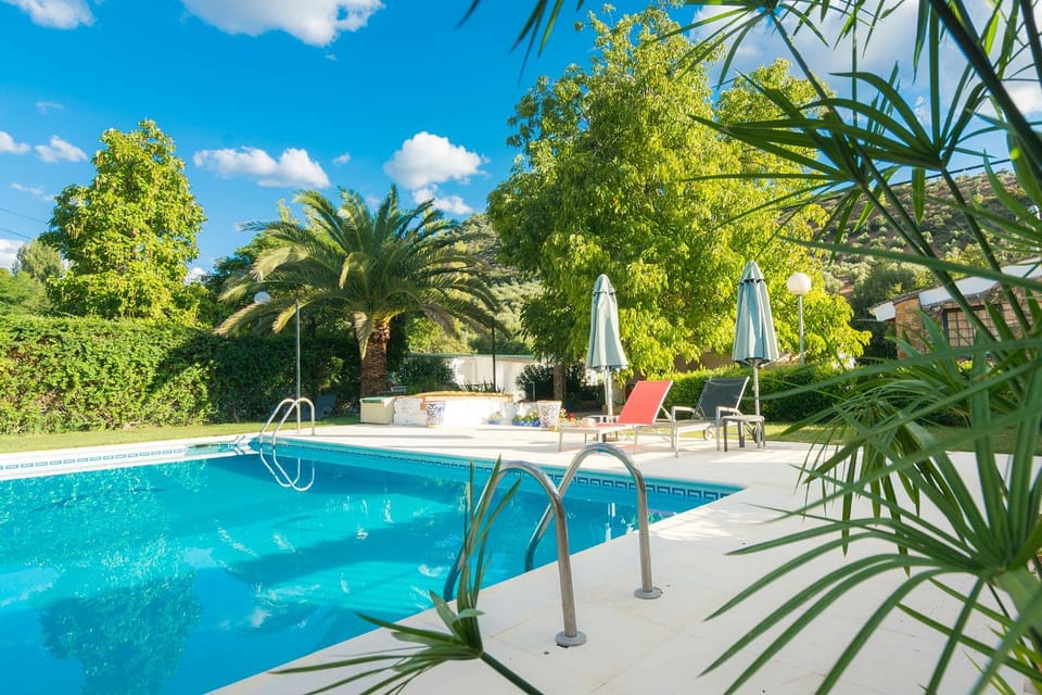 Spring, Garden, Balcony/Terrace, Swimming pool