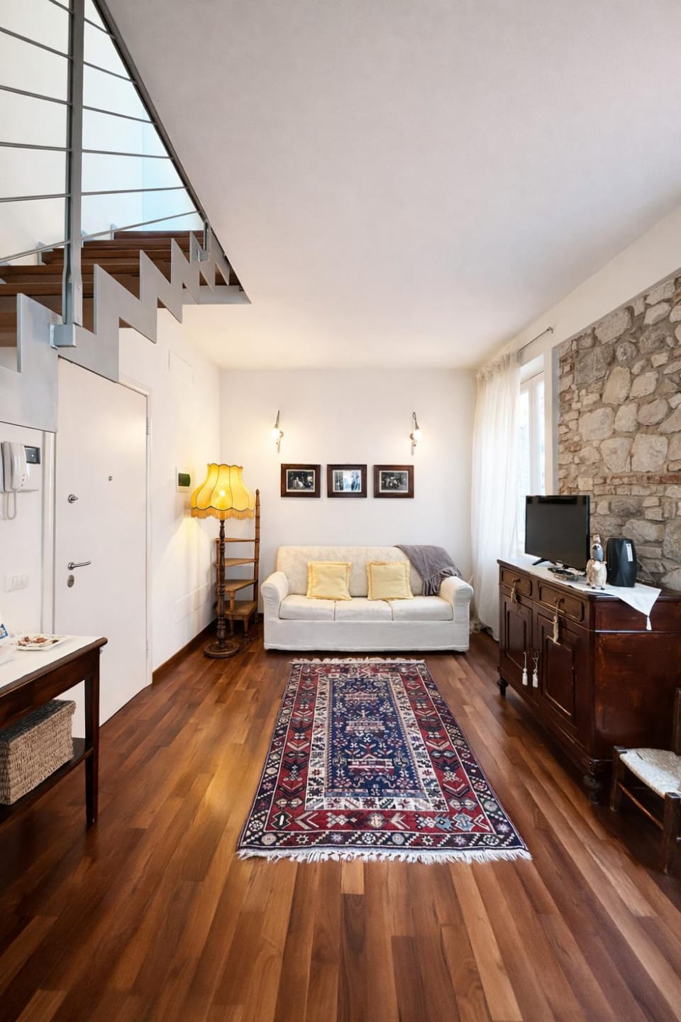 Communal lounge/ TV room, Living room