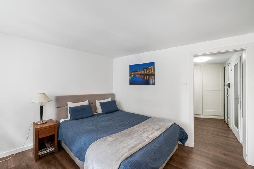 Boel 4 Studio Apartment in Geneva