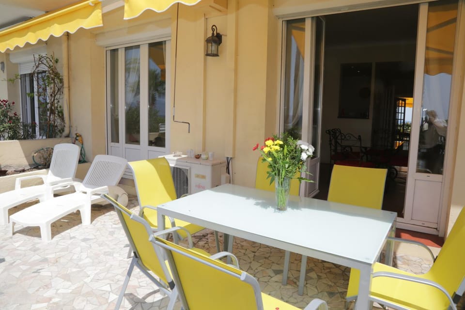 Patio, Balcony/Terrace